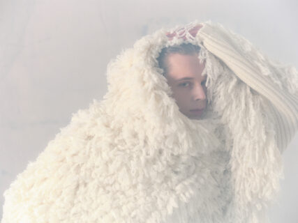 ENCENS_MAGAZINE_N53_BILLOWED_HELD_BILLOWED_img_24